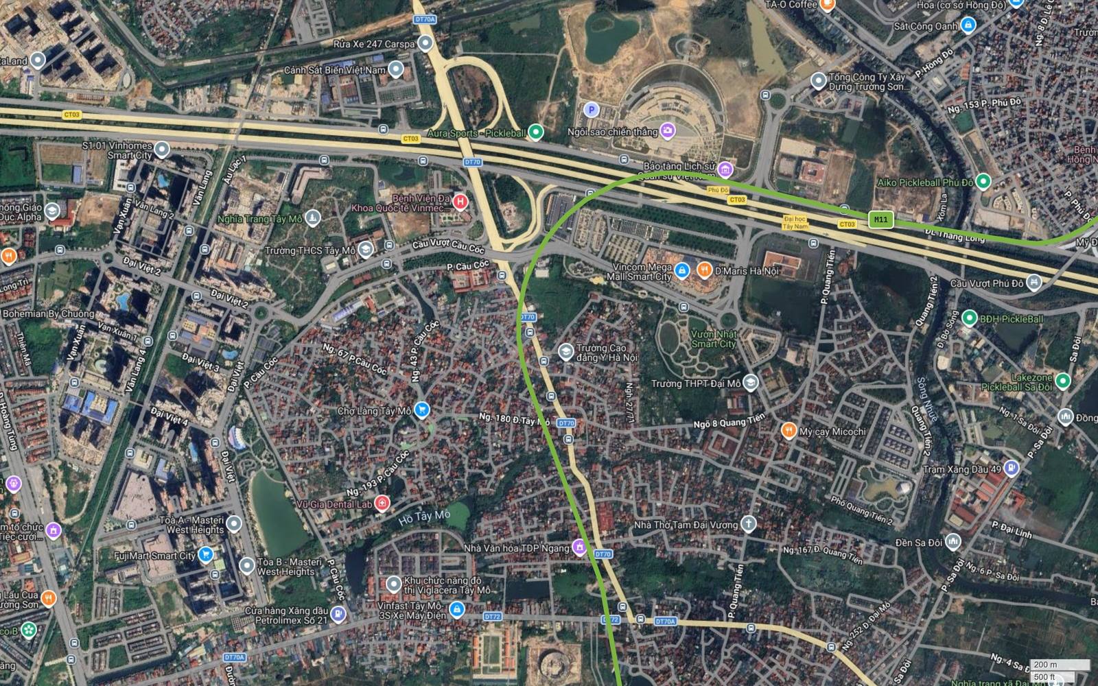 Ảnh vệ tinh đoạn metro số 11 bám đường 70 qua lõi làng Tây Mỗ, mặt đường hẹp nhưng hai bên còn nhiều thửa đất trống