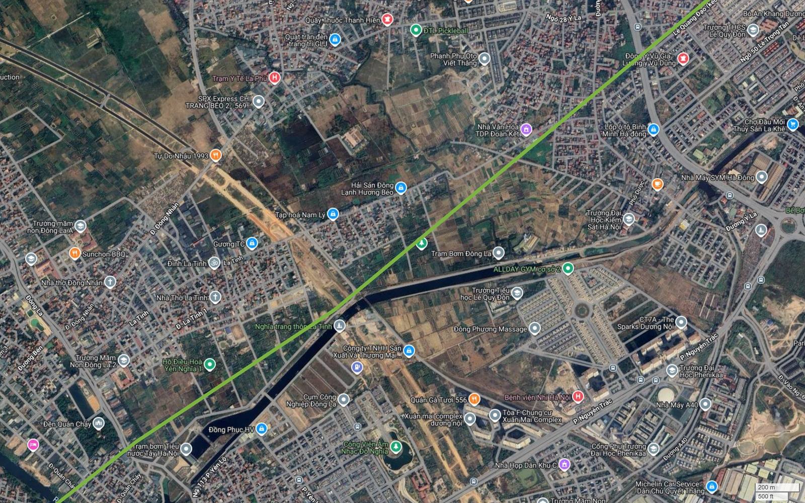 Ảnh vệ tinh đoạn metro số 11 qua Đông La và La Tinh, vùng ruộng rộng có kênh tiêu chạy chéo